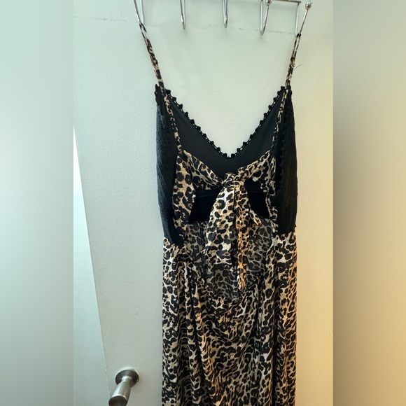 (Sold) NWT Plus Size Fashion Nova Cheetah Resort Dress - Picture 2 of 2